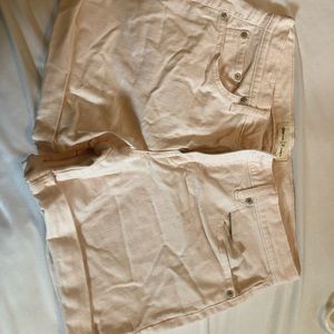 Light pink gap Jean shorts